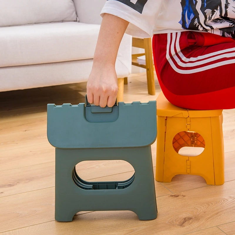 Train Maza Folding Stool: Portable, plastic, for home, subway, outdoor use