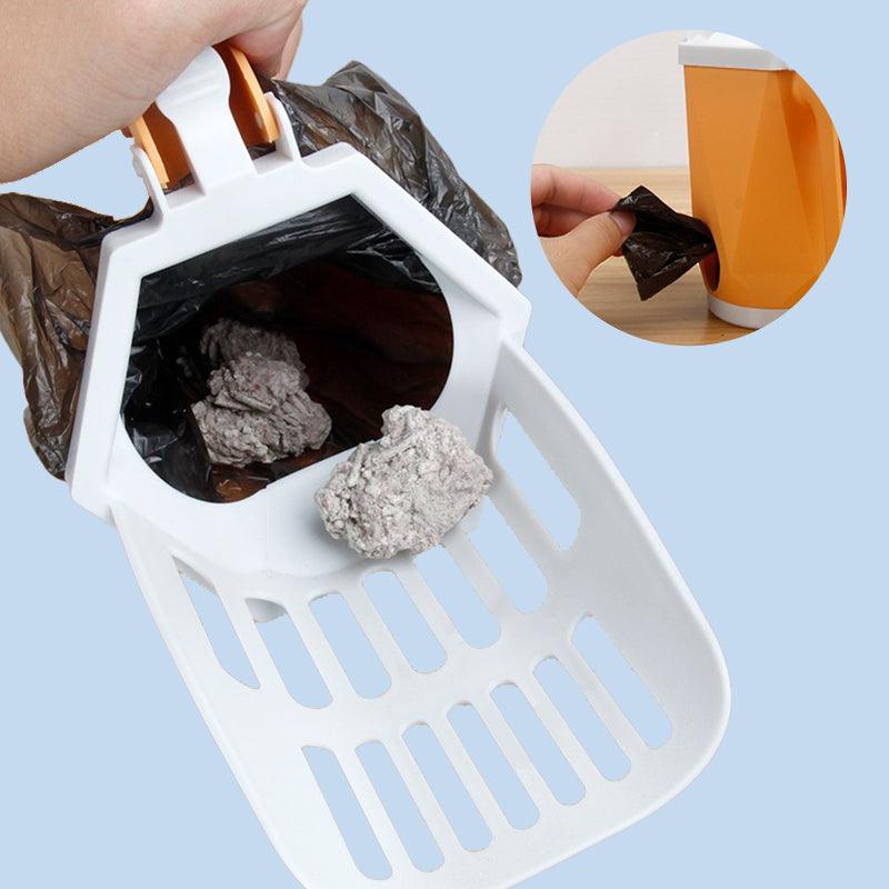 Self-cleaning litter scoop