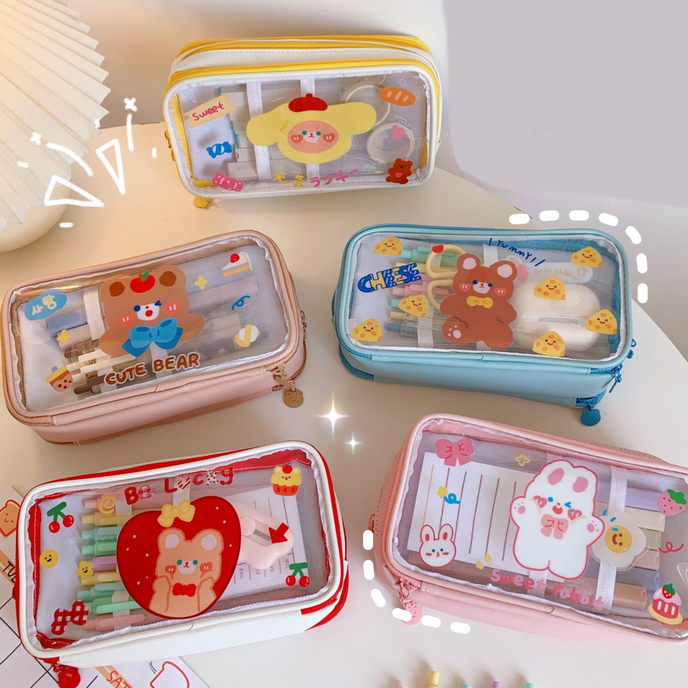 Grande trousse transparente avec motif