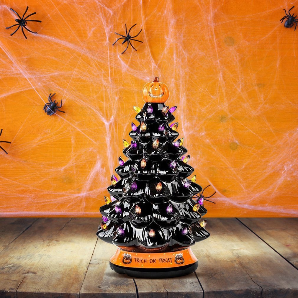 Árbol de Halloween luminoso y negro