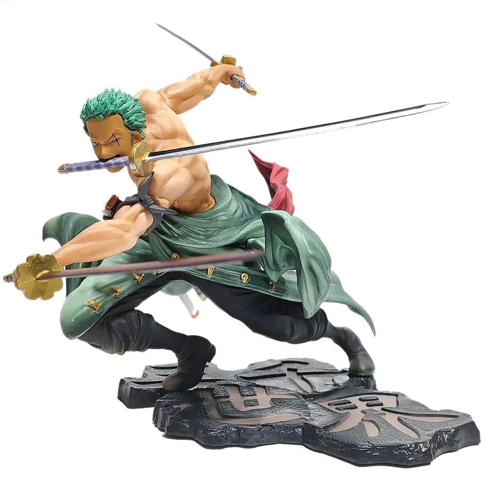 Figurine Zoro à trois lames de 18 cm