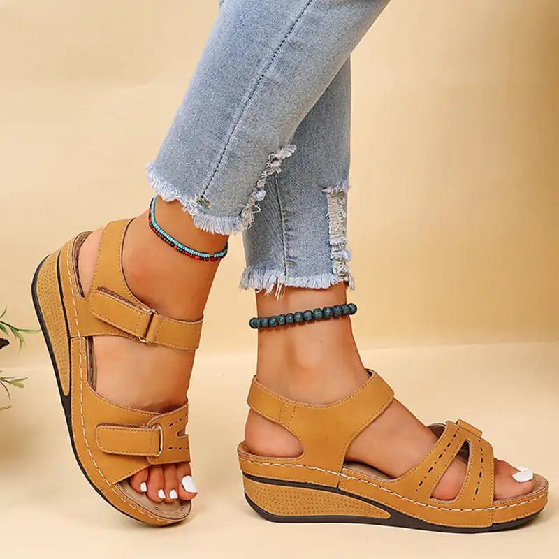 Sum Orthopedic Sandal Feminine