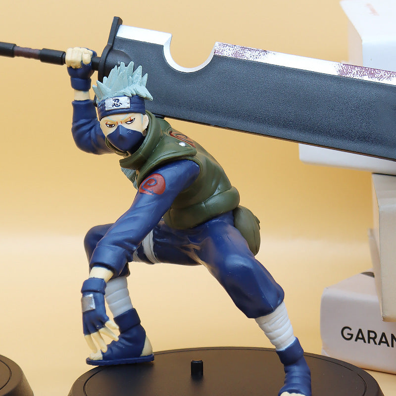 Naruto figurine