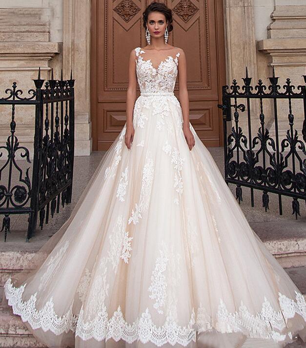 Slim Lace Plus Size Bridal Gown