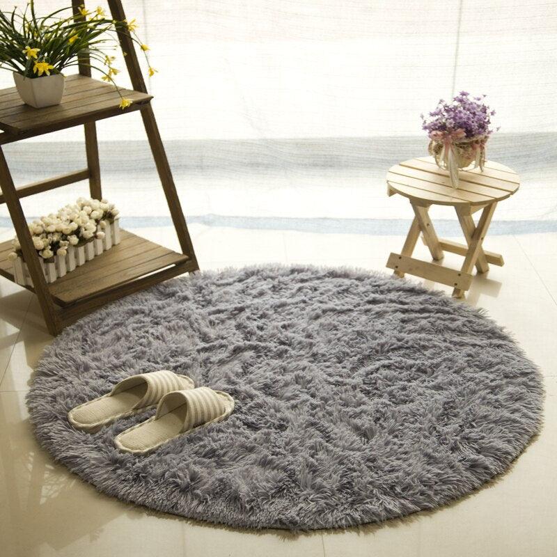 Tapis rond en fausse fourrure