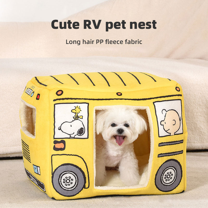 Bus-shaped cat kennel