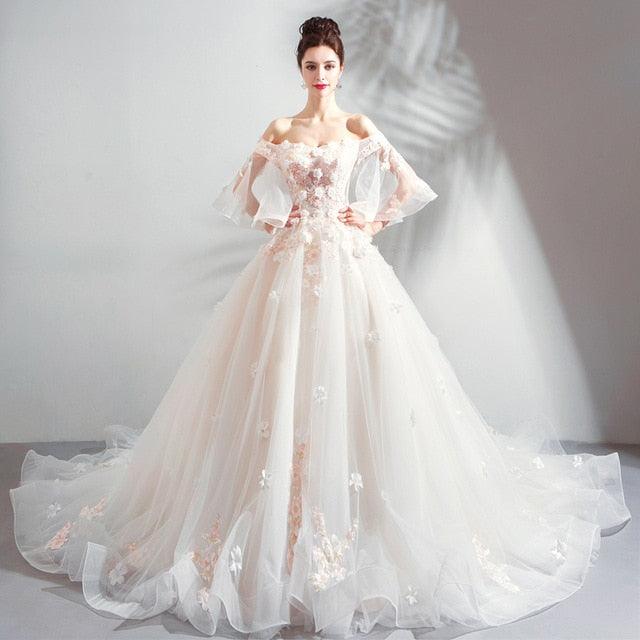 Robe de mariée de luxe en dentelle coupe A