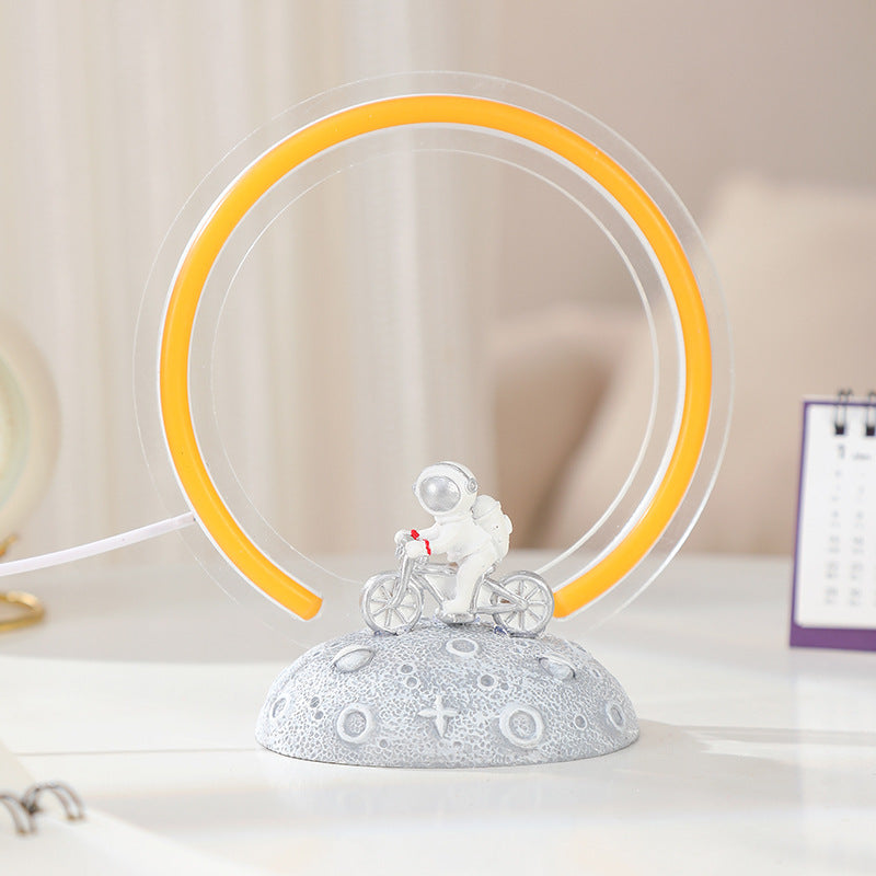 Creative LED Astronaut Lamp