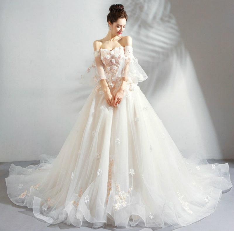 Robe de mariée de luxe en dentelle coupe A