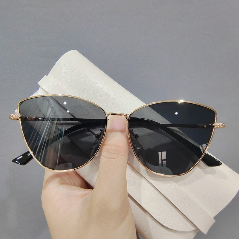 Metal Cat Eye Sunglasses Women