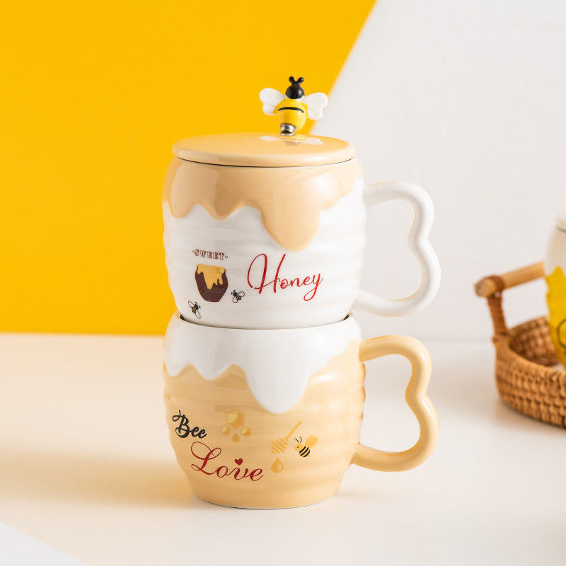 Taza de abeja con tapa