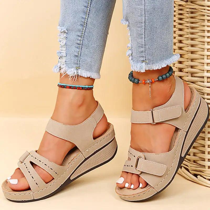 Sum Orthopedic Sandal Feminine